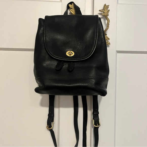 Coach Vintage Black Leather Drawstring Backpack 9791 - Picture 1 of 15